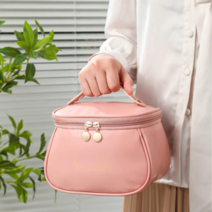 Makeup Bag, Portable Cosmetic Bag Organizer, Water-resistant PU Leather Travel toiletry bag.