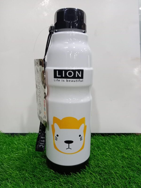 Animal Water Bottle 4 Designs, Random Colour. - Image 3