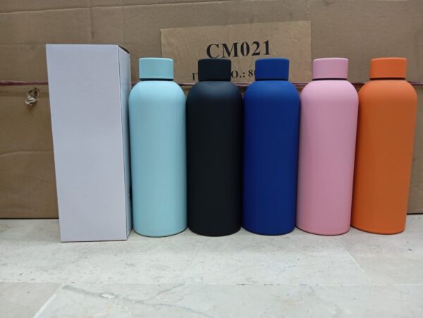 500ML Matt Water Bottle, High Quality (5 Colours Available).